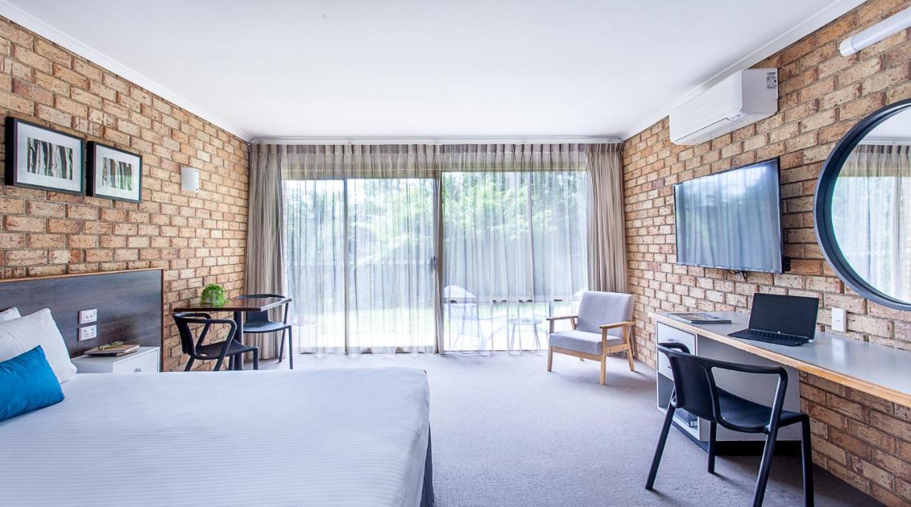 Woombye Sunshine Coast Motor Lodge מראה חיצוני תמונה