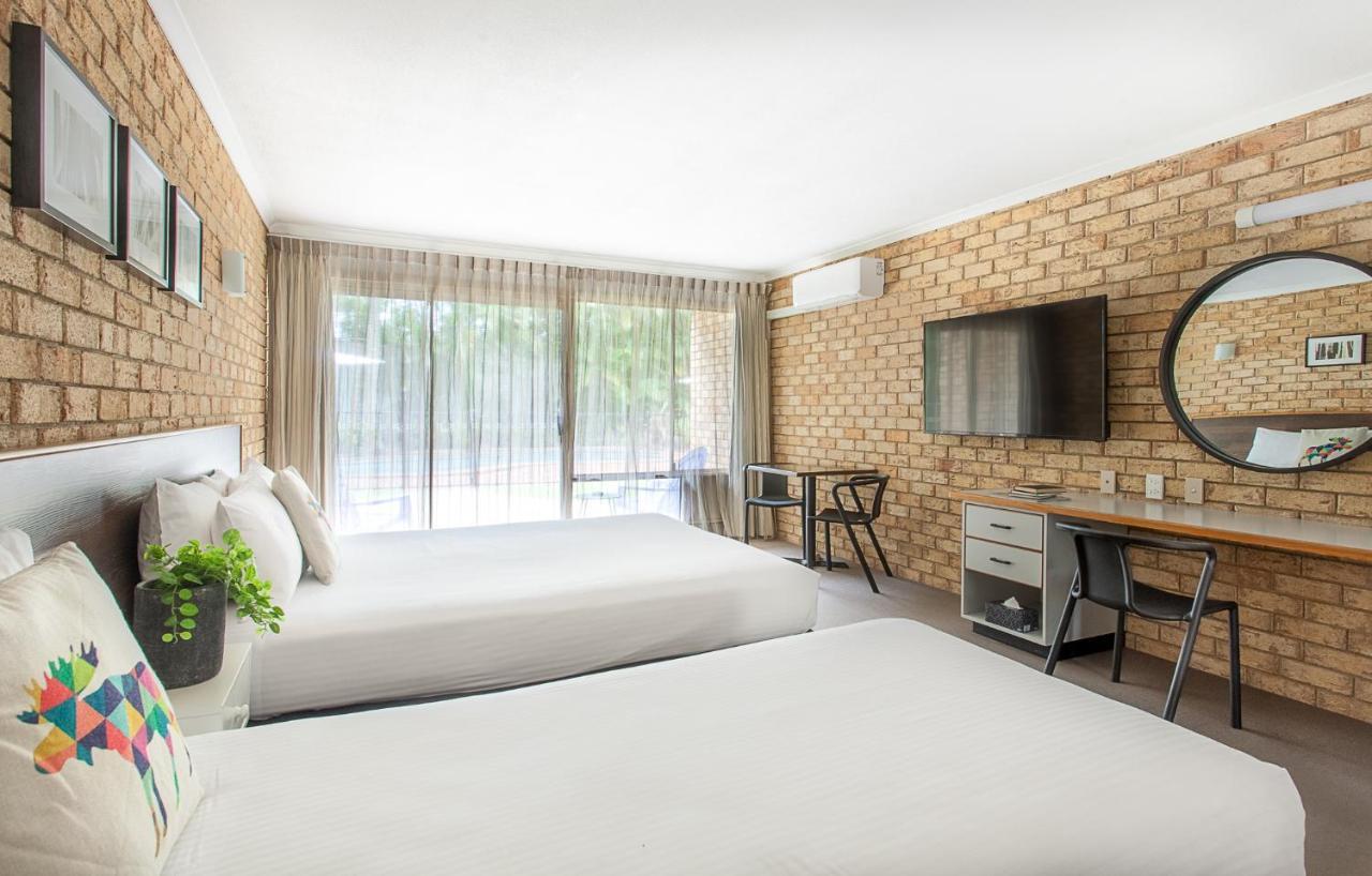 Woombye Sunshine Coast Motor Lodge מראה חיצוני תמונה