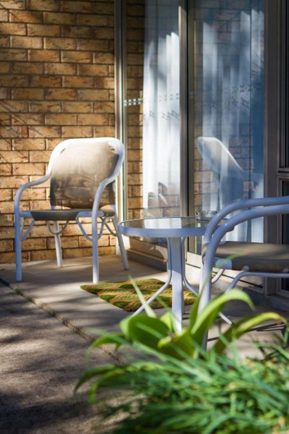 Woombye Sunshine Coast Motor Lodge מראה חיצוני תמונה
