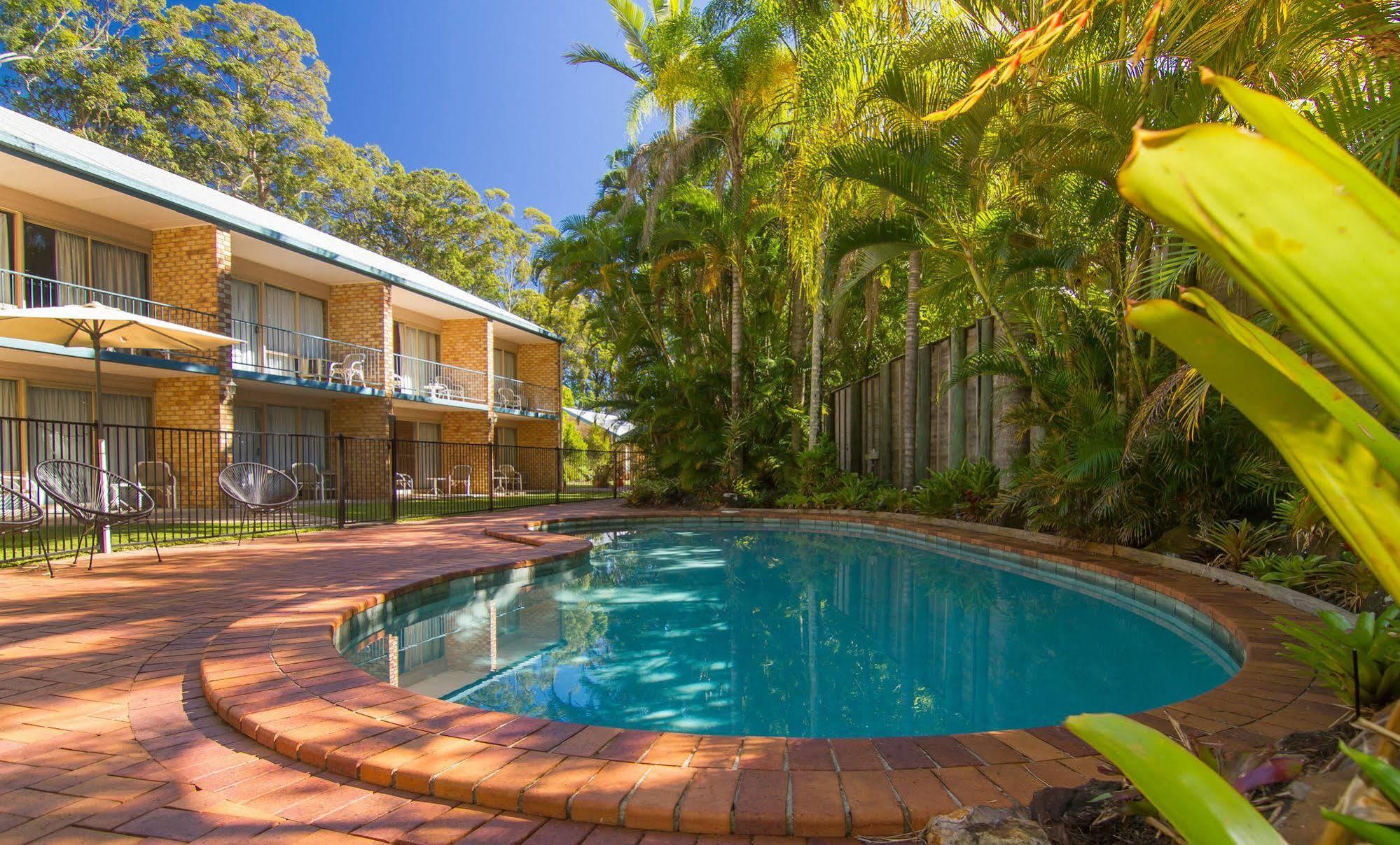 Woombye Sunshine Coast Motor Lodge מראה חיצוני תמונה